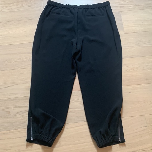 Jogger style dress pants - Picture 7 of 8